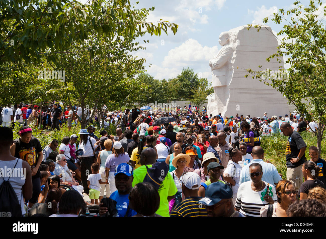 Grande folla di persone presso il memoriale di Martin Luther King - Washington DC Foto Stock
