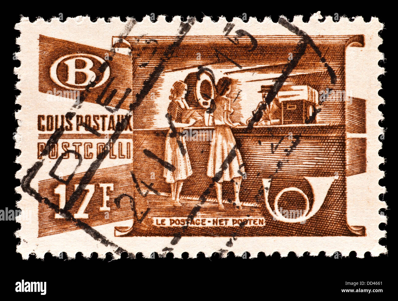 Francobollo dal Belgio raffigurante un invio di pacchi postali pacchetto. Foto Stock