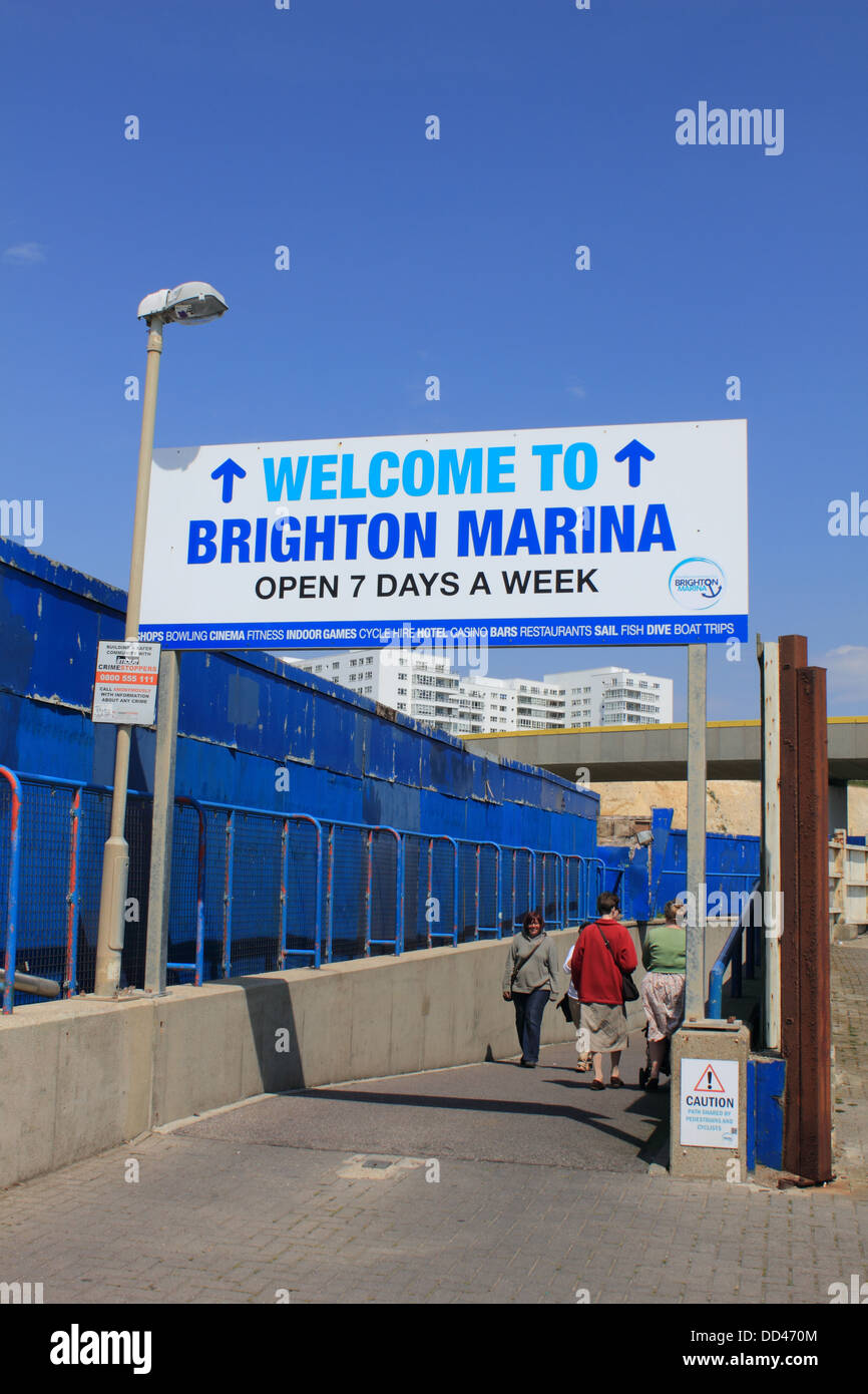 Benvenuto a Brighton Marina, East Sussex, England Regno Unito Foto Stock