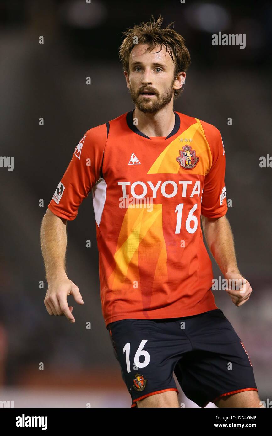 Kennedy (Grampus), 24 agosto 2013 - Calcio : 2013 J.League Division 1 corrispondenza tra Nagoya Grampus 1-1 Cerezo Osaka a Mizuho Athletic Stadium di Aichi in Giappone. (Foto di AFLO SPORT) Foto Stock