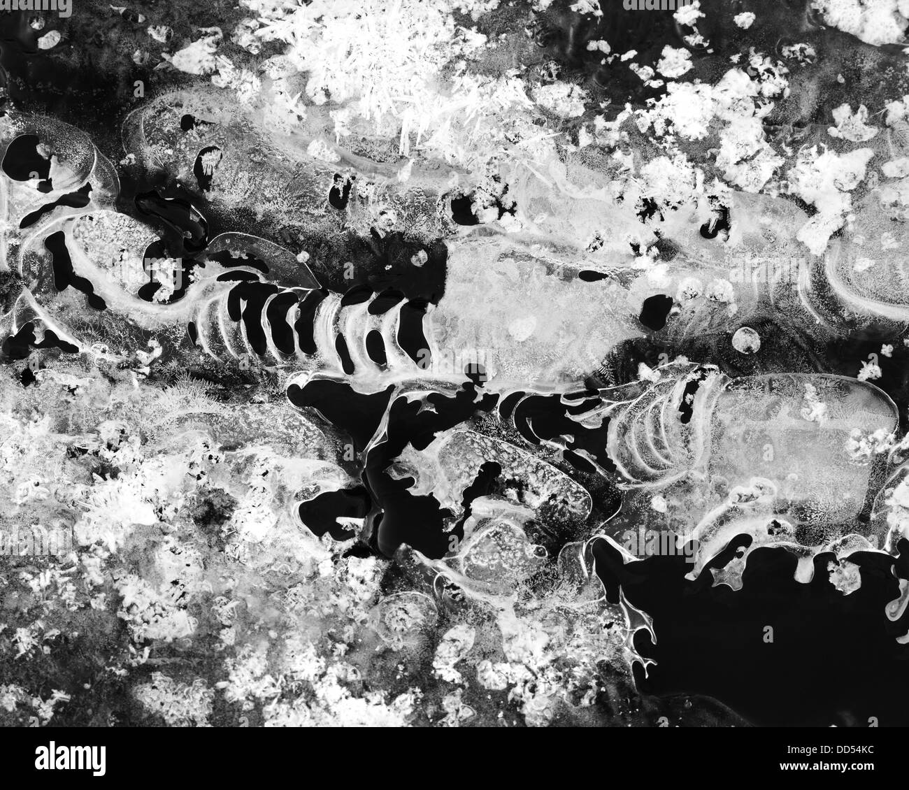 Ghiaccio su un torrente Foto Stock