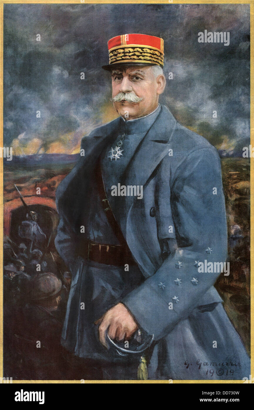 General Henri-Philippe Petain fu nominato Comandante francese-in-Chief il 15 maggio 1917, dopo molti esercito francese anteriore unità di linea Foto Stock