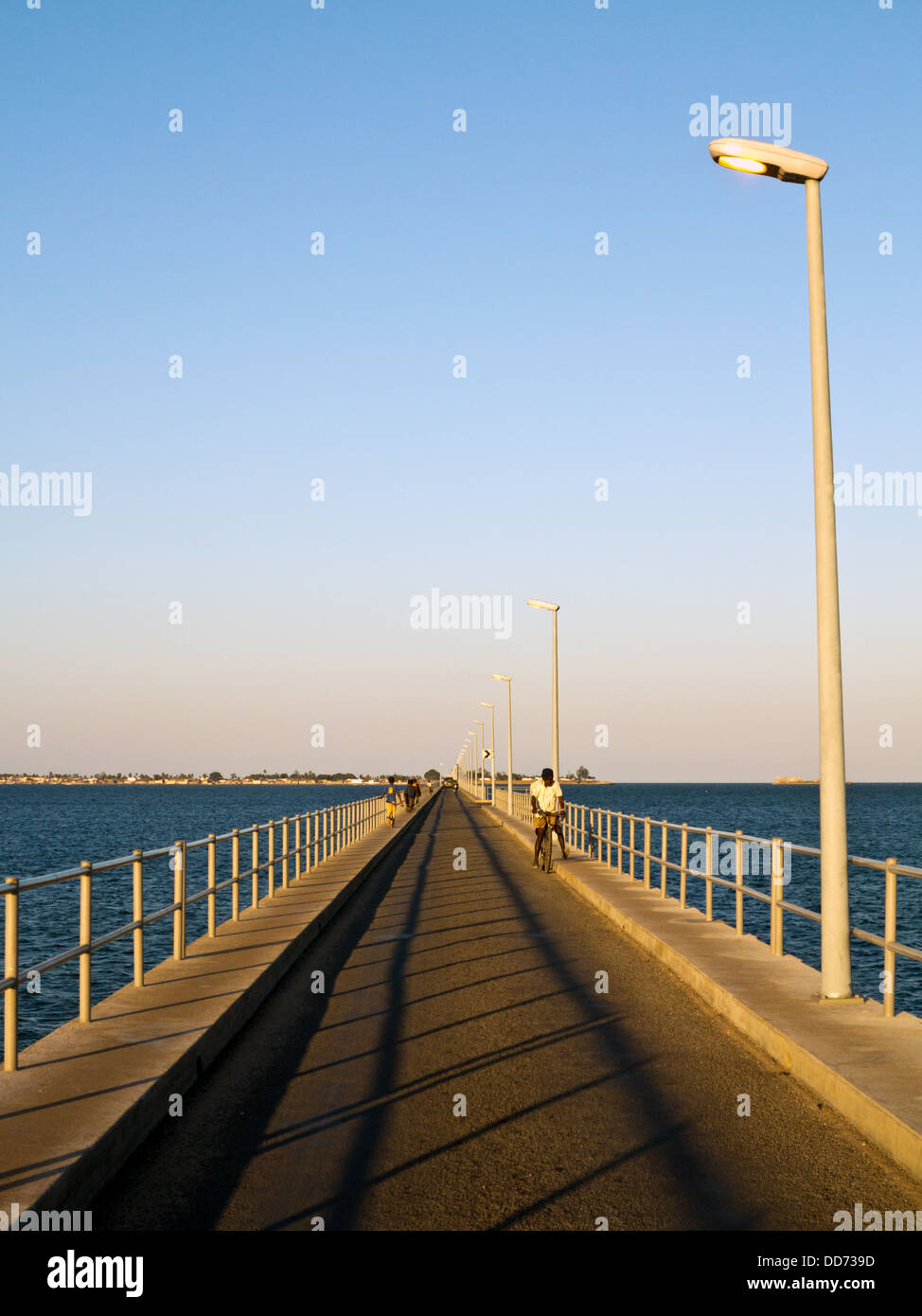 Mozambico, Nampula Provincia, ponte per Moçambique isola. Foto Stock