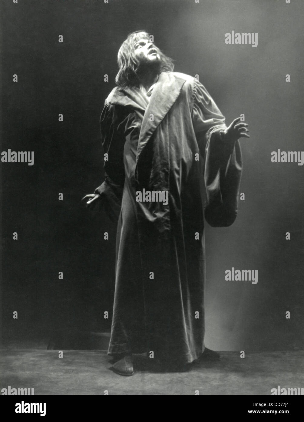Orson Welles nella WPA teatro della produzione del progetto del Dottor Faust, 1937. (BSLOC 2013 9 18) Foto Stock