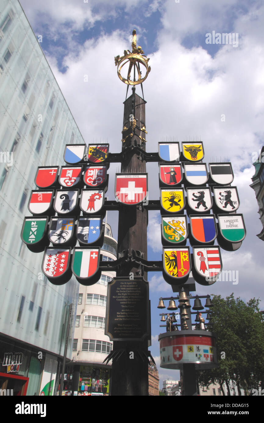 Struttura cantonale in tribunale svizzero Leicester Square Londra Foto Stock