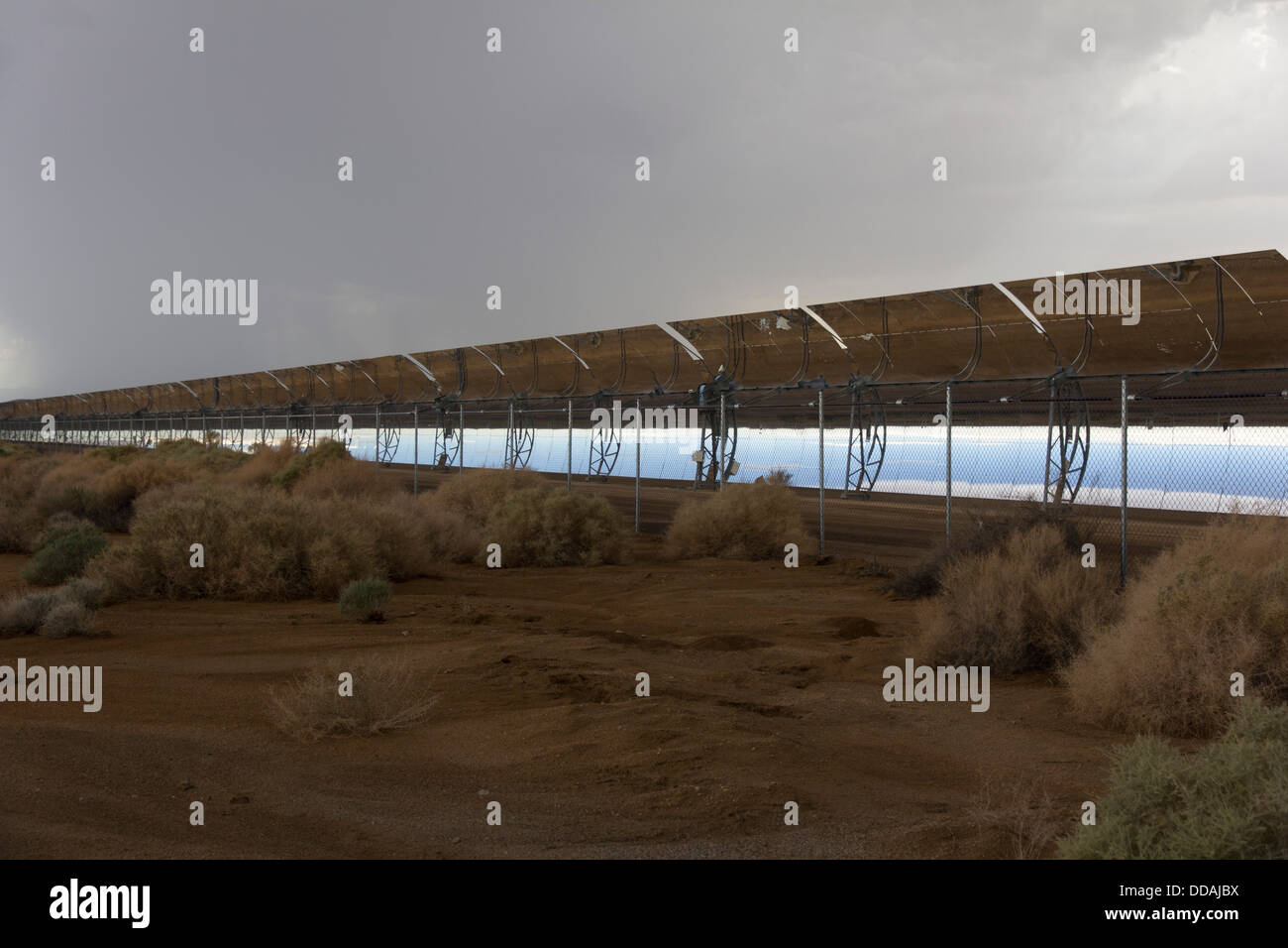 Impianto solare termico, Deserto Mojave, California Foto Stock