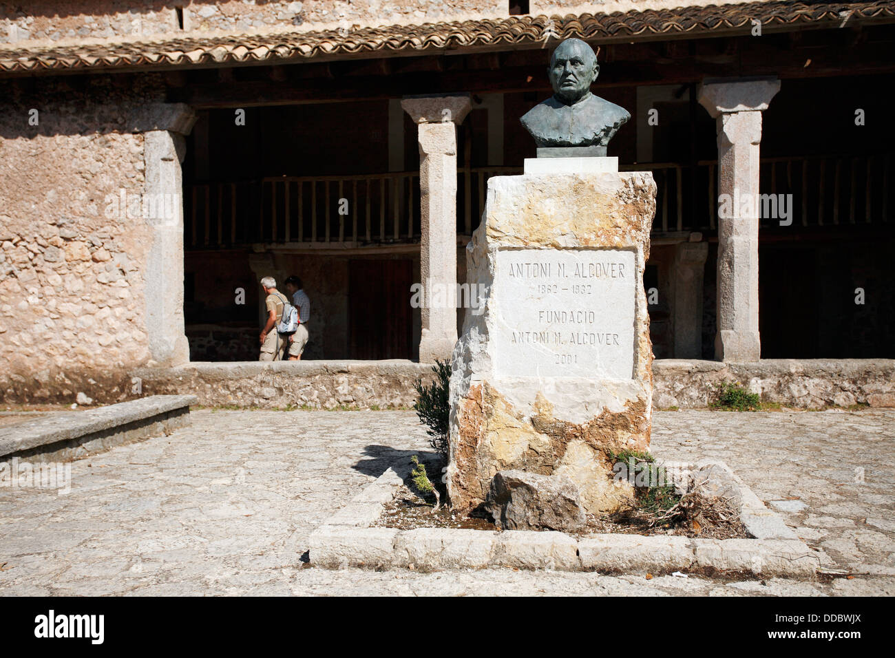 Santuario di Lluc, Spagna, monumento di Antoni M. Alcover in Lluc Foto Stock