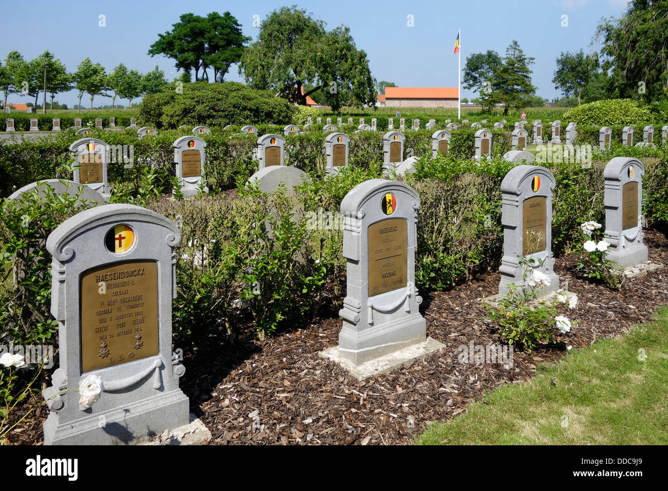 Prima guerra mondiale uno graves al belga WWI Cimitero militare di Keiem / Keyem, Fiandre Occidentali, Belgio Foto Stock