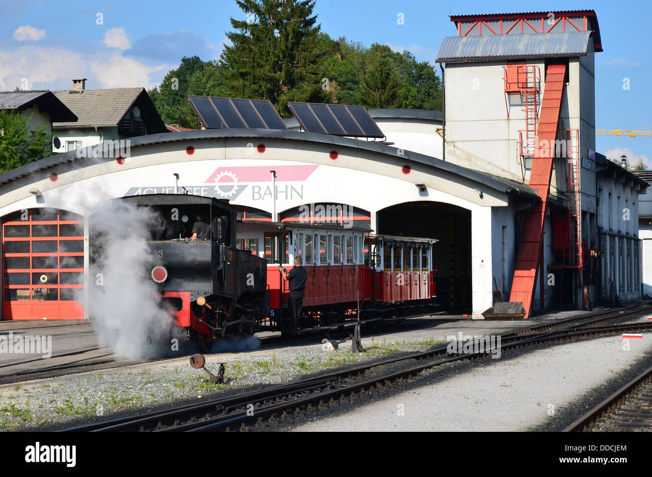 Achensee, Achensee a scartamento ridotto il vapore Cog Railway, stazione di Jenbach, più antico del mondo cog vapore locomotive. Foto Stock