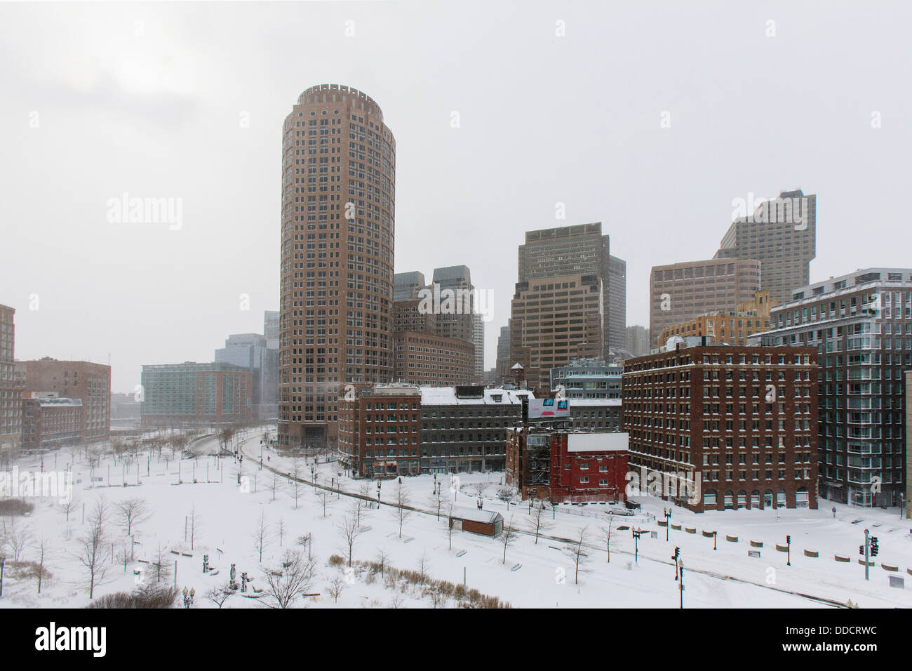 Vista della città durante la bufera di neve di Boston, la contea di Suffolk, Massachusetts, STATI UNITI D'AMERICA Foto Stock