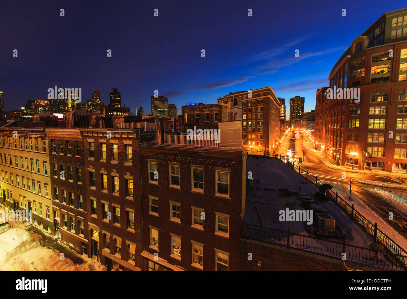 Vista della città dopo la bufera di neve di Boston, la contea di Suffolk, Massachusetts, STATI UNITI D'AMERICA Foto Stock