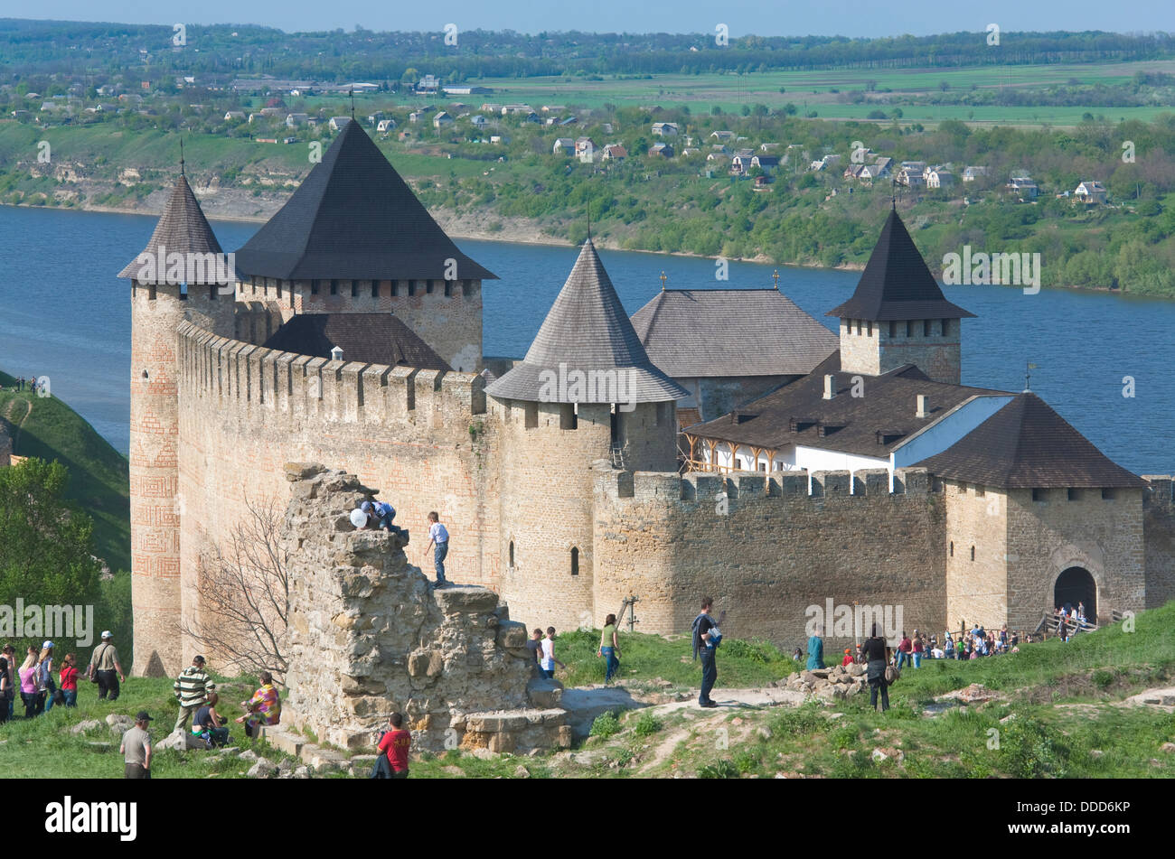 KHOTYN fortezza (Ucraina) - 2 maggio: Primo internazionale nuovo formato medievale la rievocazione storica del festival "Battaglia della nazione Foto Stock