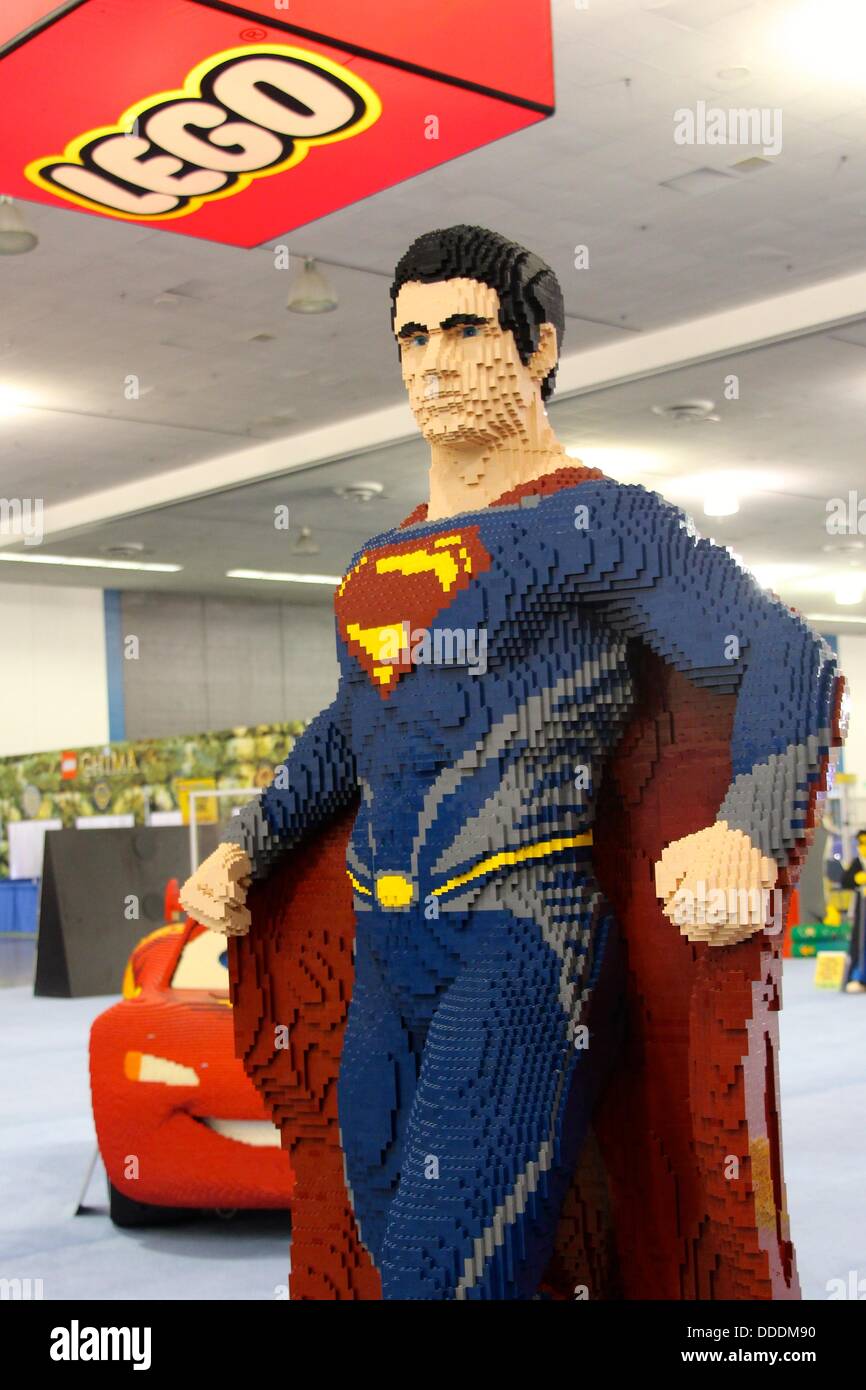 Superman da DC Comics in una convenzione di LEGO. Foto Stock