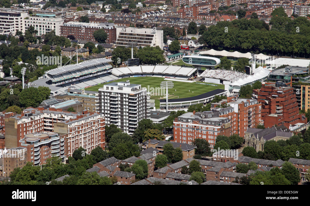 Vista aerea del Lords Cricket Ground a St Johns Wood, Londra Foto Stock