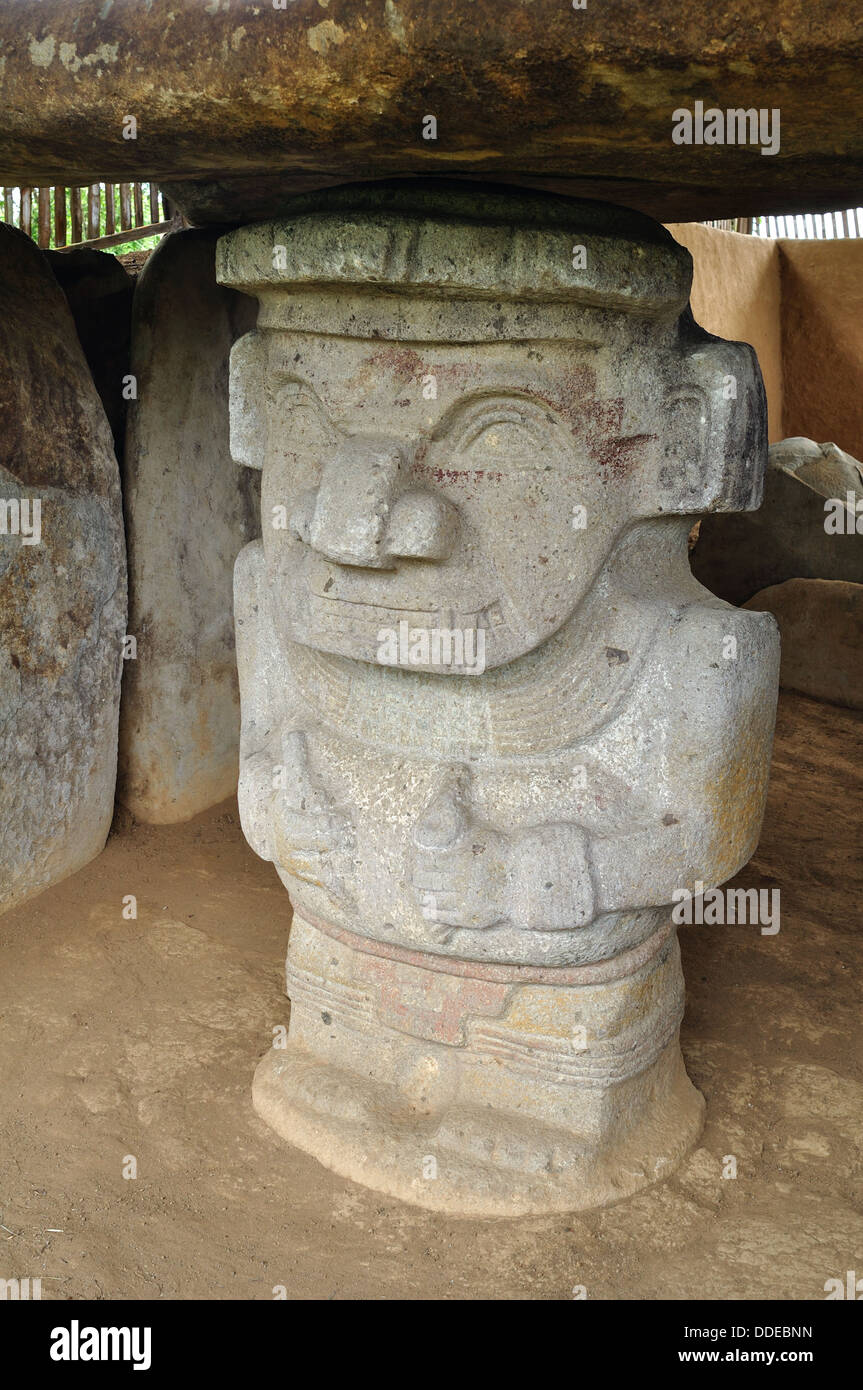 Alto de los Idolos in ISNOS - Parco Archeologico di San Agustin . Dipartimento di Huila.COLOMBIA Foto Stock