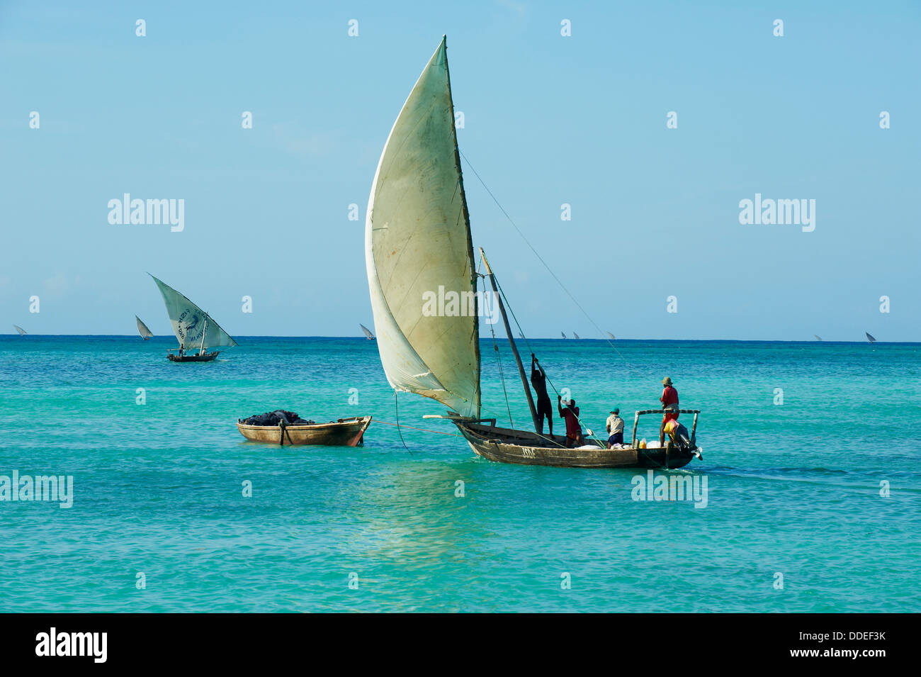 Tanzania, isola di Zanzibar, Unguja, barca da pesca a Nungwi Foto Stock