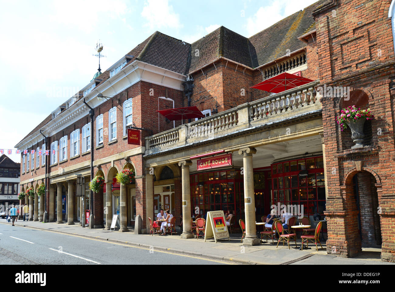 Gli edifici del municipio, il Borough, Farnham, Surrey, England, Regno Unito Foto Stock