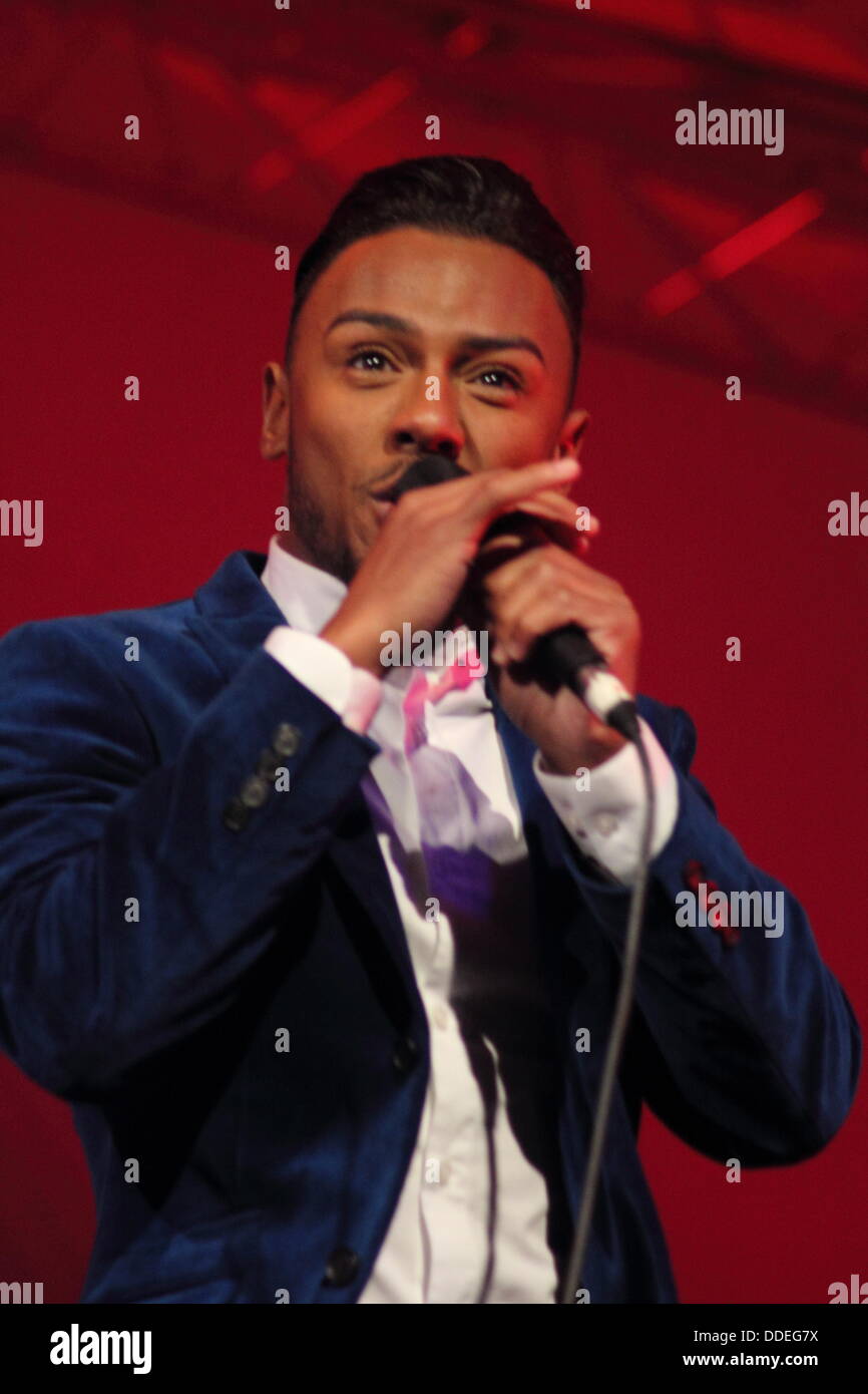 Marcus Collins suona presso il Darley Park musica classica concerto all'aperto, Derby, England, Regno Unito - Settembre Foto Stock