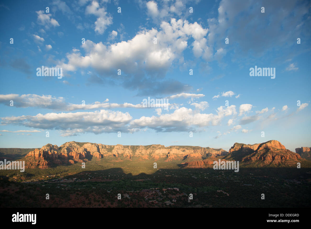 Sedona paesaggio con cielo blu Aeroporto Vortex Sedona in Arizona Foto Stock