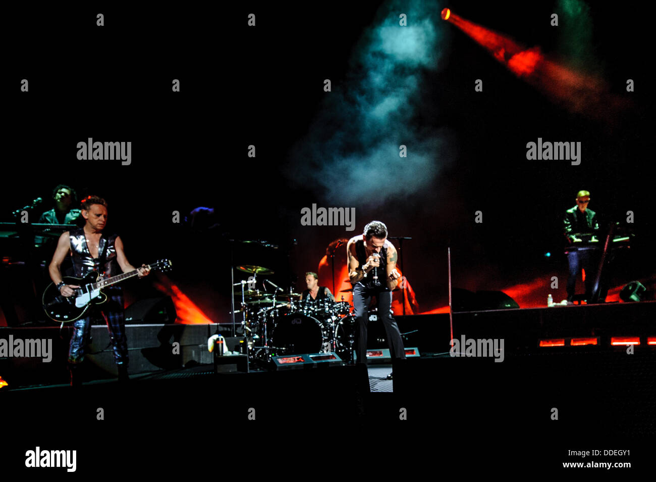 Toronto, Ontario, Canada. 1 Sep, 2013. MARTIN GORE, chitarrista e tastierista, DAVE GAHAN, cantante e Andy Fletcher tastierista inglese techno Band Depeche Mode eseguire presso il Molson anfiteatro canadese a Toronto. © Igor Vidyashev/ZUMAPRESS.com/Alamy Live News Foto Stock