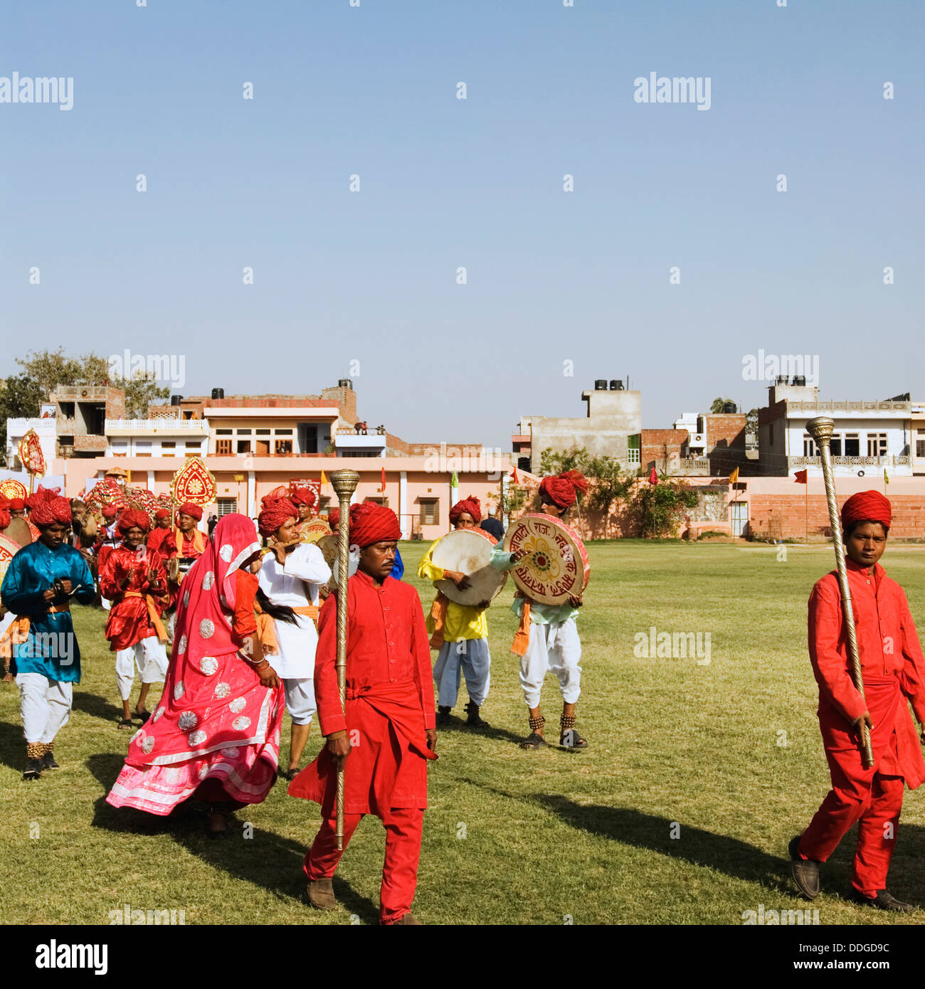 Artisti tradizionali di Rajasthan folk dance, Jaipur, Rajasthan, India Foto Stock