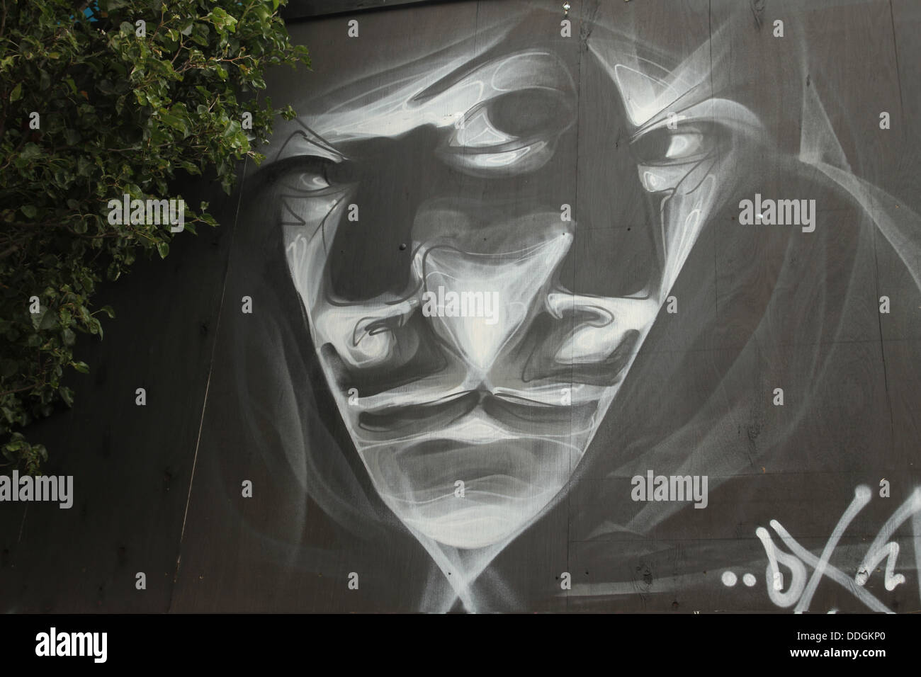 Londra, Regno Unito. 1 settembre 2013. Un grande murale a Brick Lane. Credito: David Mbiyu/ Alamy Live News Foto Stock