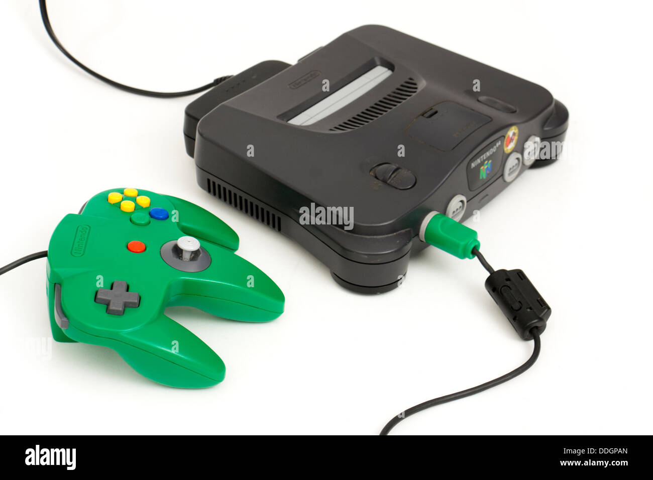 Vintage degli anni novanta Nintendo 64 console per video game e controller Foto Stock