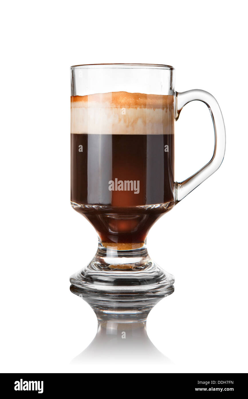 Cocktail di caffè isolato su bianco Foto Stock