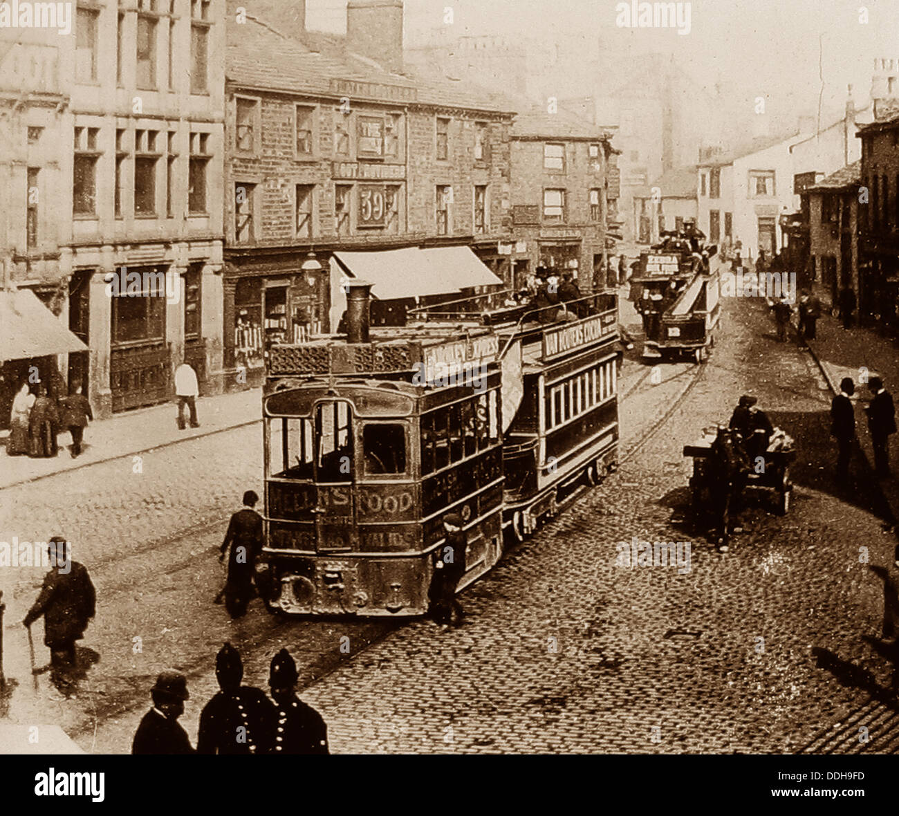 Burnley tram a vapore periodo Vittoriano Foto Stock