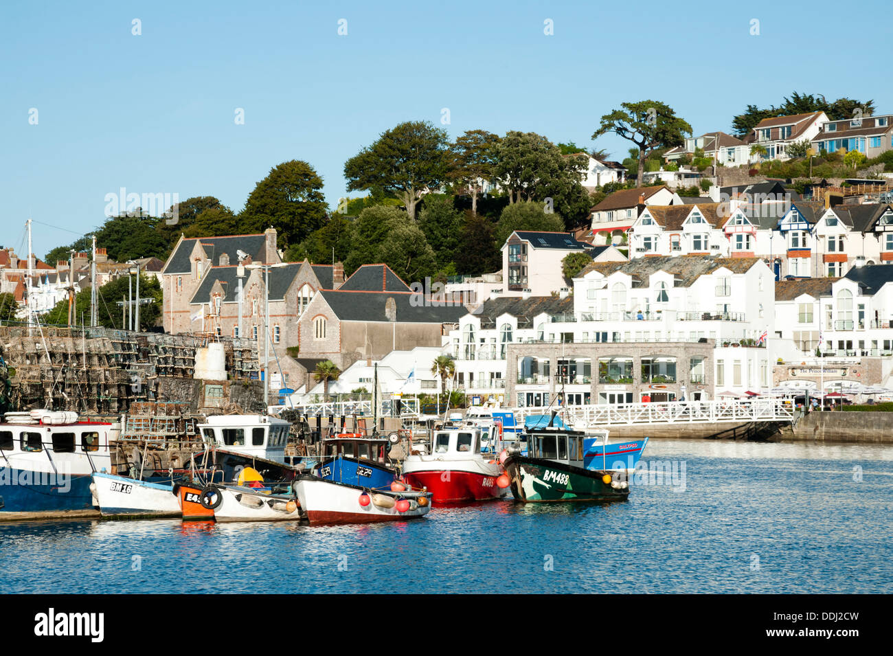 Le barche nel porto a Brixham, Devon, Regno Unito. Foto Stock