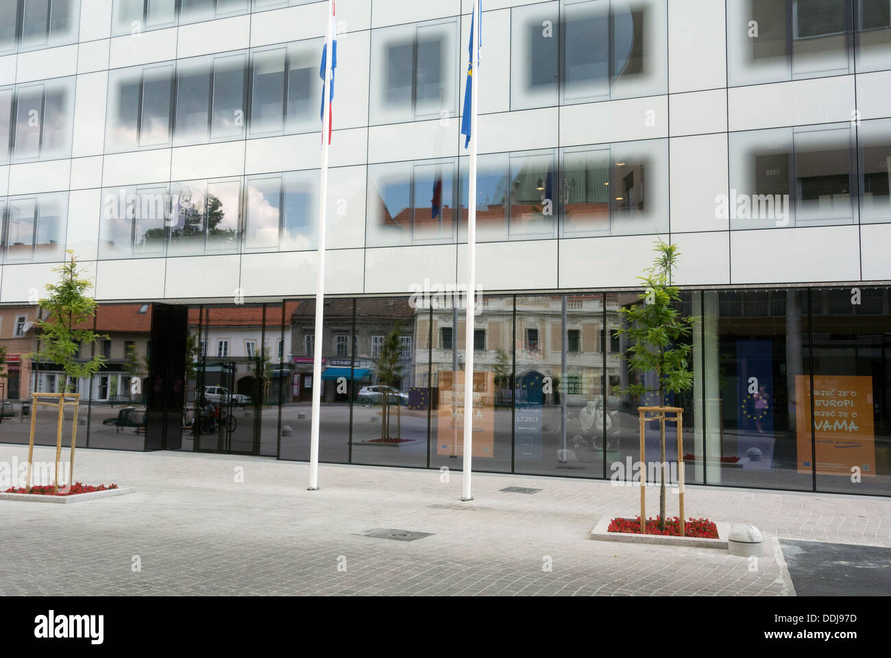 Zagabria street view - Ingresso alla casa dell'Unione europea nel vecchio Vlaska street Foto Stock
