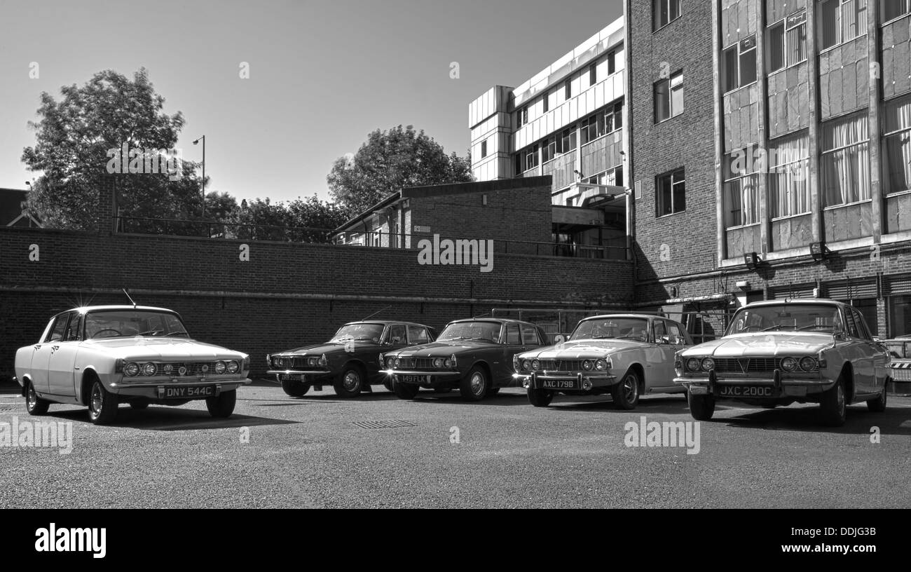 1963 Rover 2000 P6 gruppo shot - British Sport Sedan auto lanciata nel 1963, 5 colori di lancio insieme nel periodo 1962 ubicazione Foto Stock