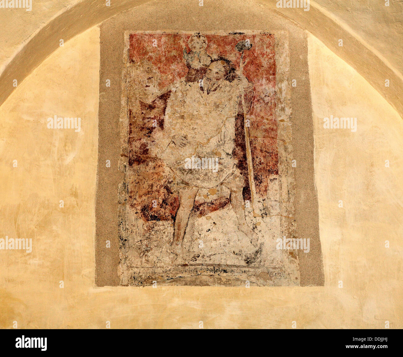 San Cristoforo, pittura murale medioevale del xv secolo, Burnham Overy, Norfolk Inghilterra Inglese Regno Unito arte dipinti saint santi Foto Stock