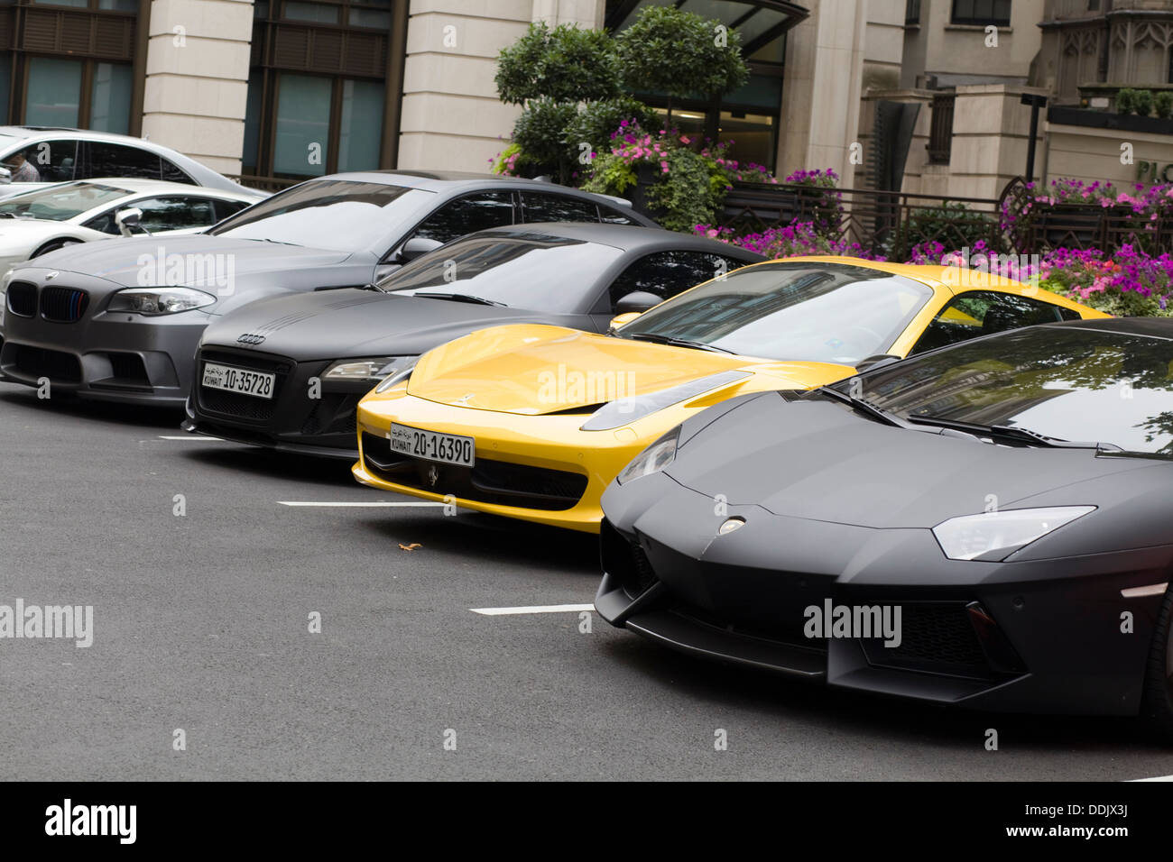 Lamborghini Aventados Al Dorchester Hotel di Londra Foto Stock