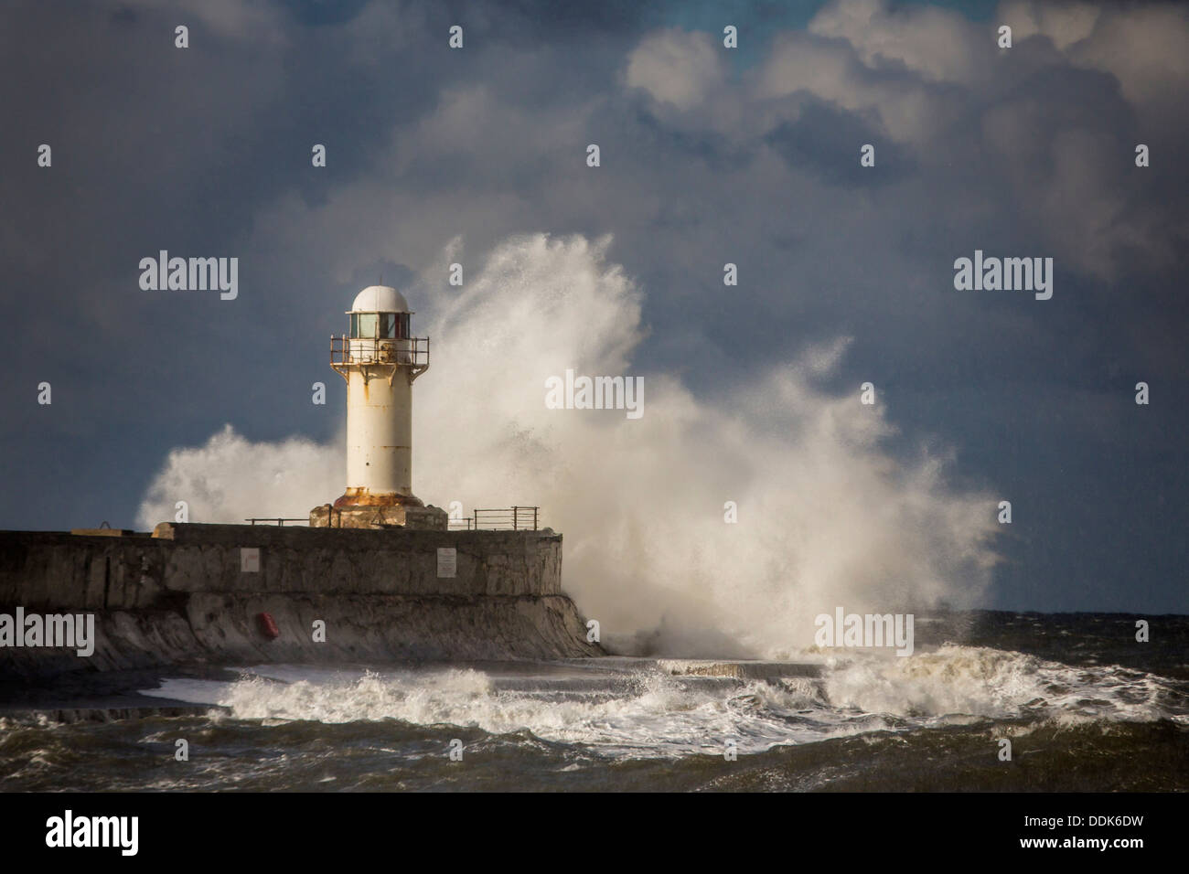 Mare mosso a sud di gare, Redcar, Cleveland Foto Stock
