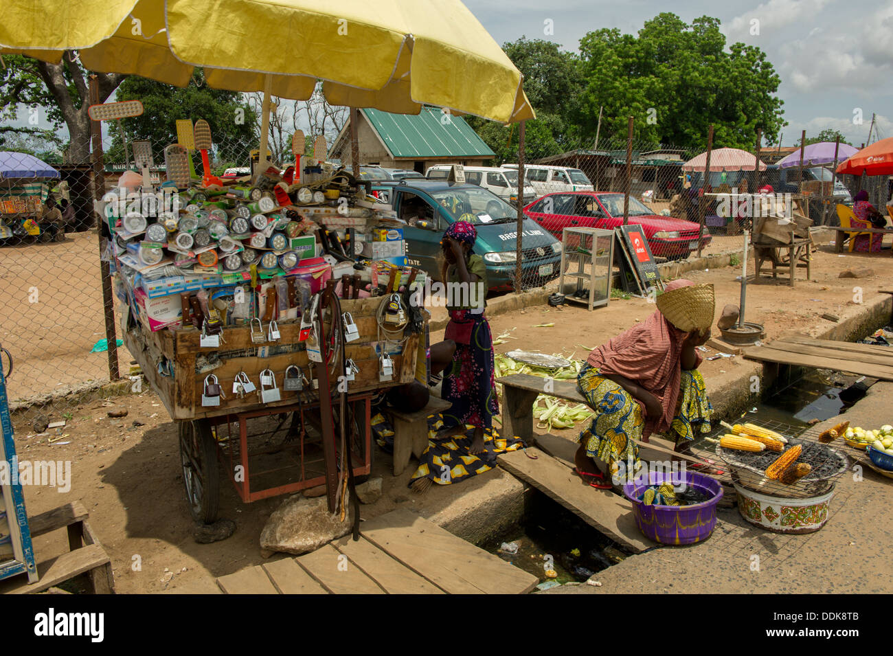I venditori ambulanti di Lokoja, Nigeria Foto Stock