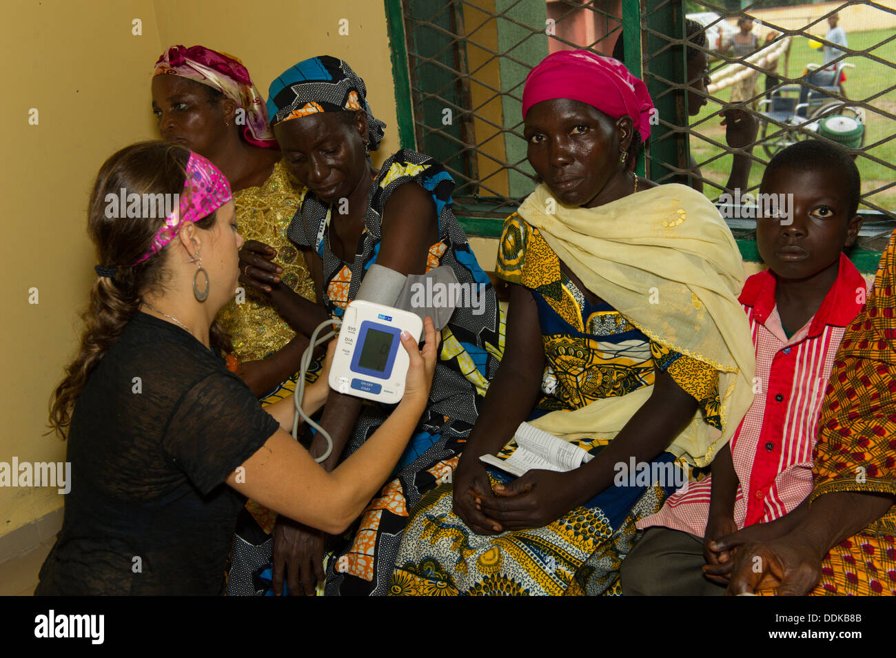 Area di classificazione di una clinica medica in Otutulu, Nigeria Foto Stock