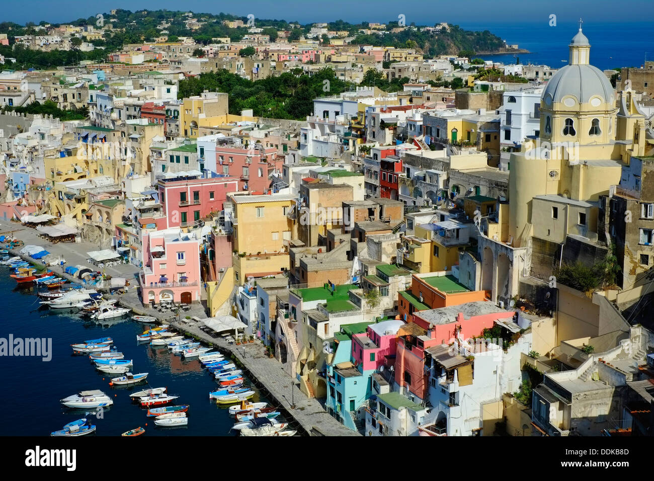 L'Italia, Campania, Baia di Napoli, Isola di Procida, Corricella port Foto Stock