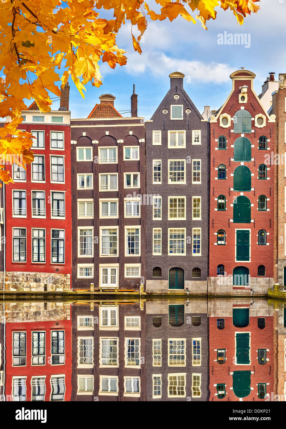 Gli edifici di vecchia costruzione in Amsterdam Foto Stock
