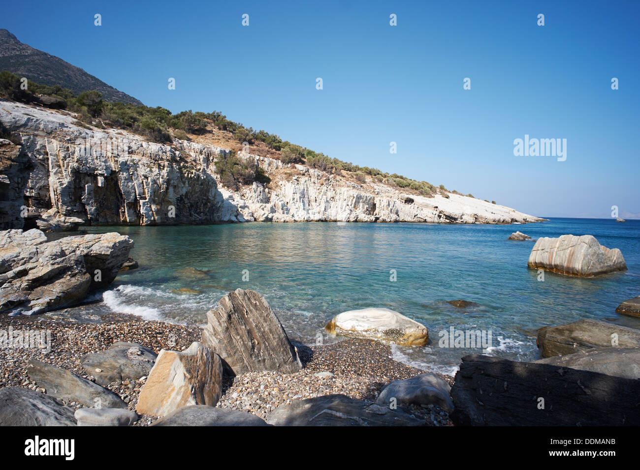 Gialia beach, vicino alla roccia Icaris, Ikaria, Grecia Foto Stock