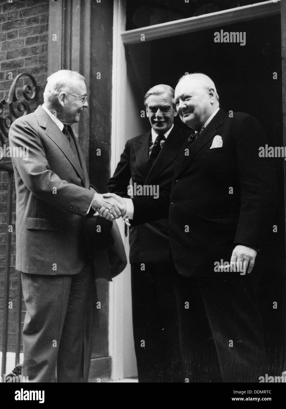 Sir Winston Churchill (1874-1965), John Foster Dulles (SEC americana di stato), Anthony Eden, c1952. Artista: sconosciuto Foto Stock