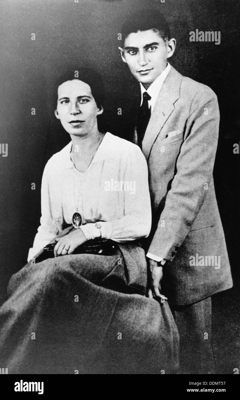 Franz Kafka (1883-1924), scrittore ceco, con Felice Bauer durante il loro secondo impegno, 1917. Artista: sconosciuto Foto Stock