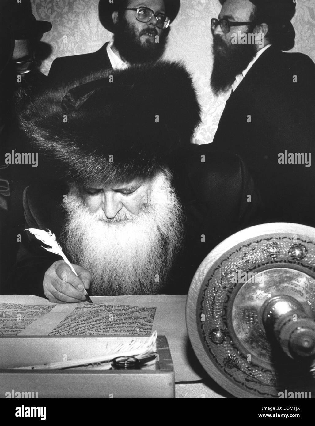 Hasidic Ebrei, Menorah Hotel, 18 maggio 1988. Artista: sconosciuto Foto Stock