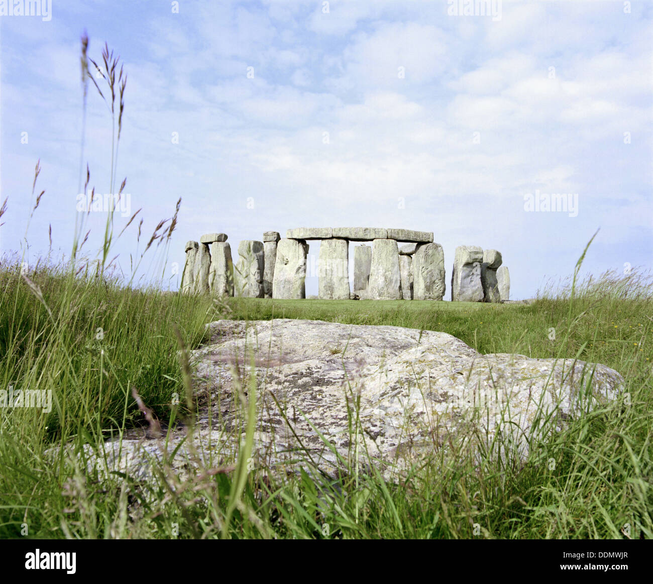 Il Sarsen circle a Stonehenge, Amesbury, Wiltshire, 2000. Artista: P Williams Foto Stock