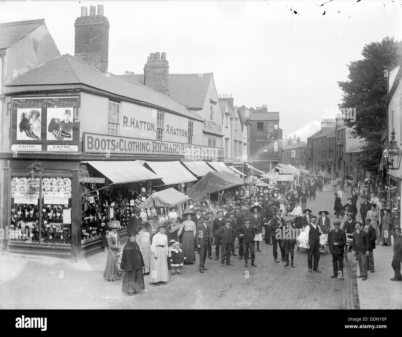 St Clements Street, Oxford, Oxfordshire, 1910. Artista: Henry Taunt Foto Stock