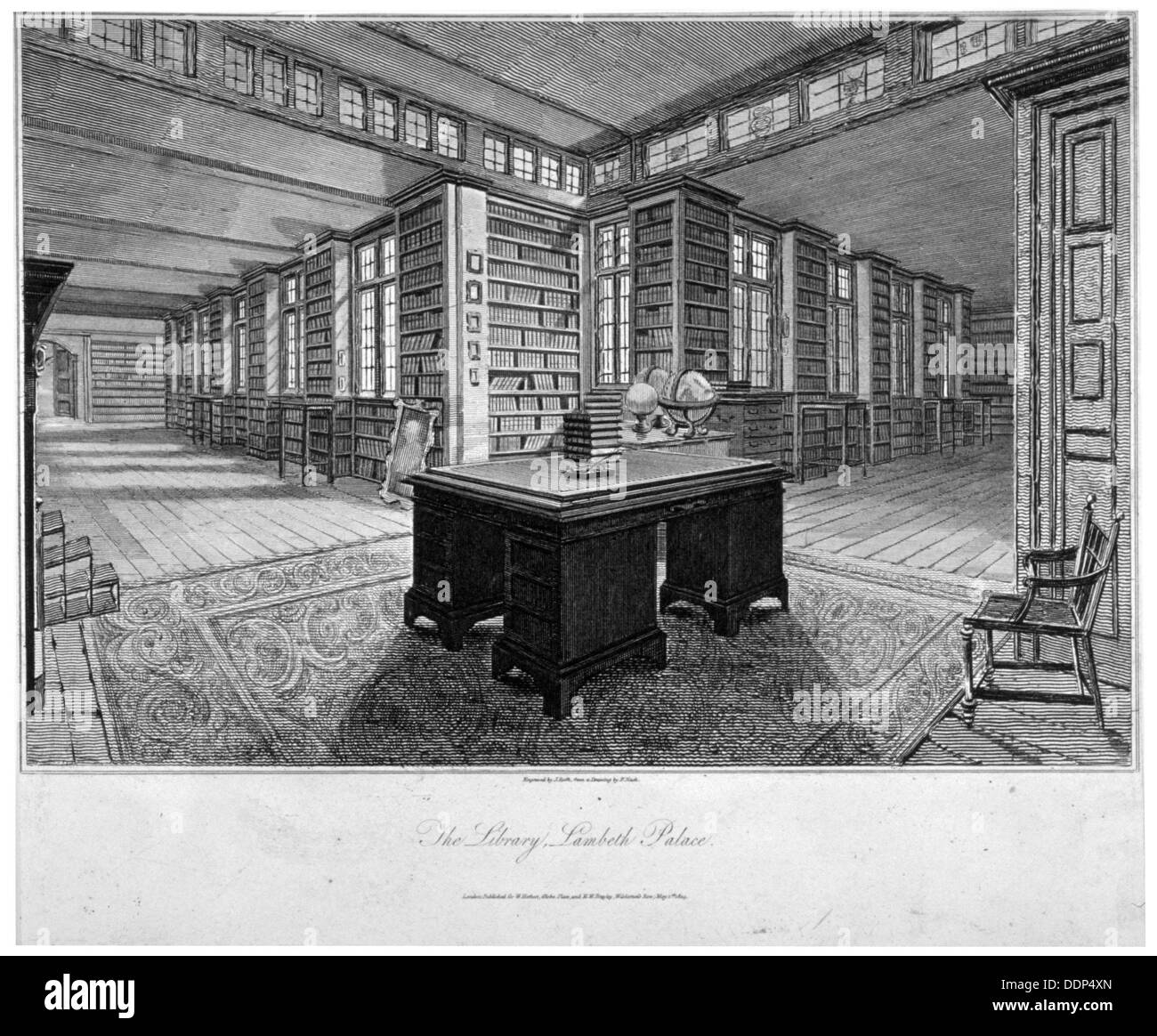 Vista interna della biblioteca al Lambeth Palace, con una scrivania in primo piano, 1805. Artista: Giovanni Roffe Foto Stock