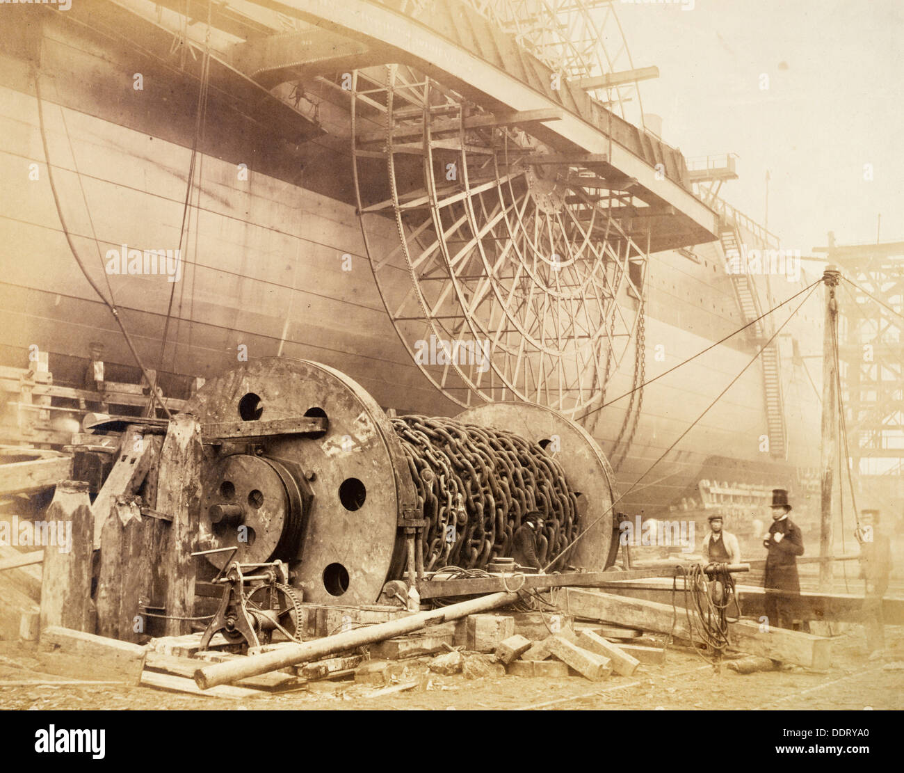 Isambard Kingdom Brunel accanto a 'Great Eastern', C1857. Artista: Robert Howlett Foto Stock