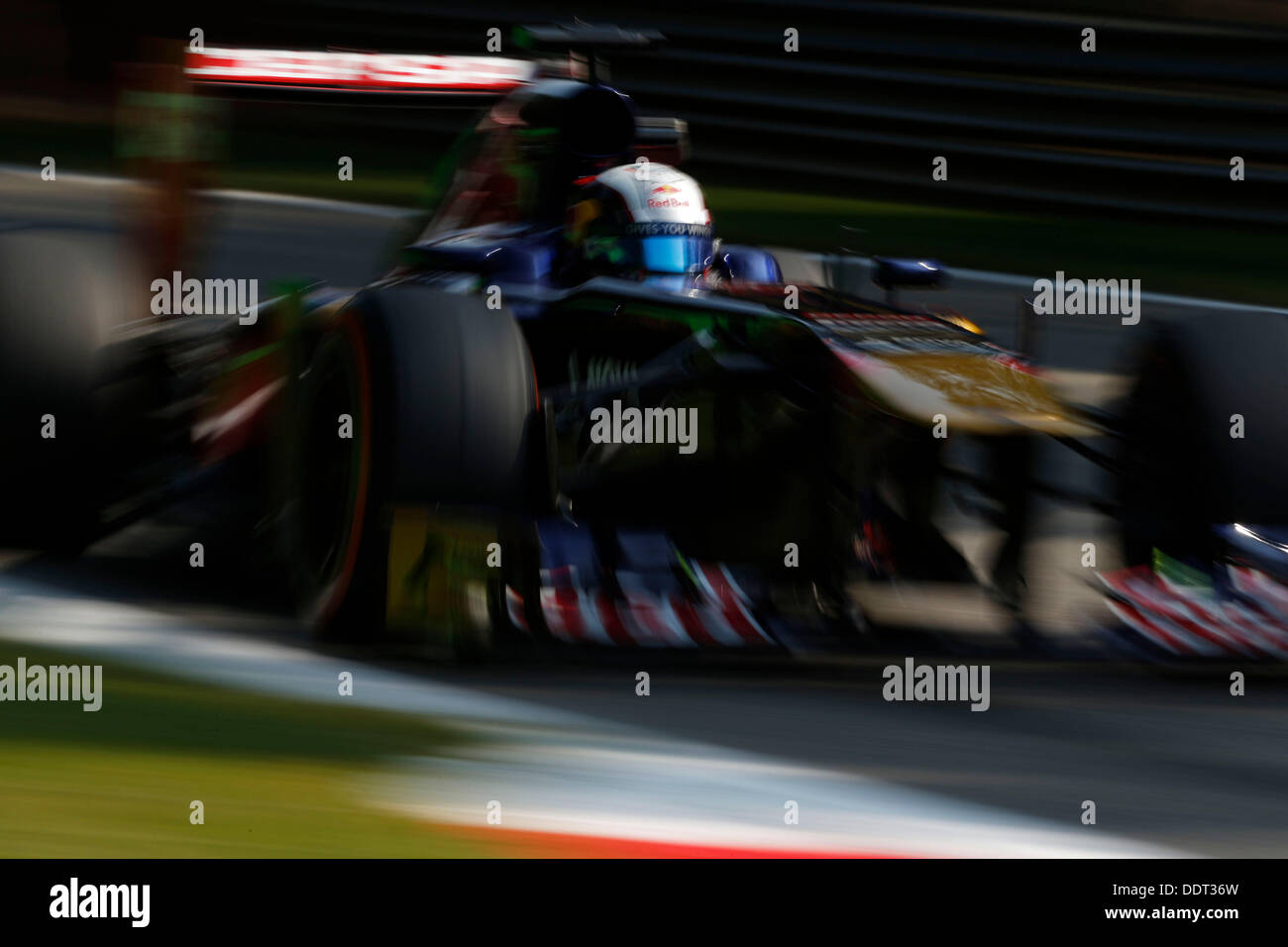 Monza, Italia. 06 Sep, 2013. Motorsports: FIA Formula One World Championship 2013, il Gran Premio d'italia, #18 Jean-Eric Vergne (FRA, la Scuderia Toro Rosso), Credit: dpa picture alliance/Alamy Live News Foto Stock