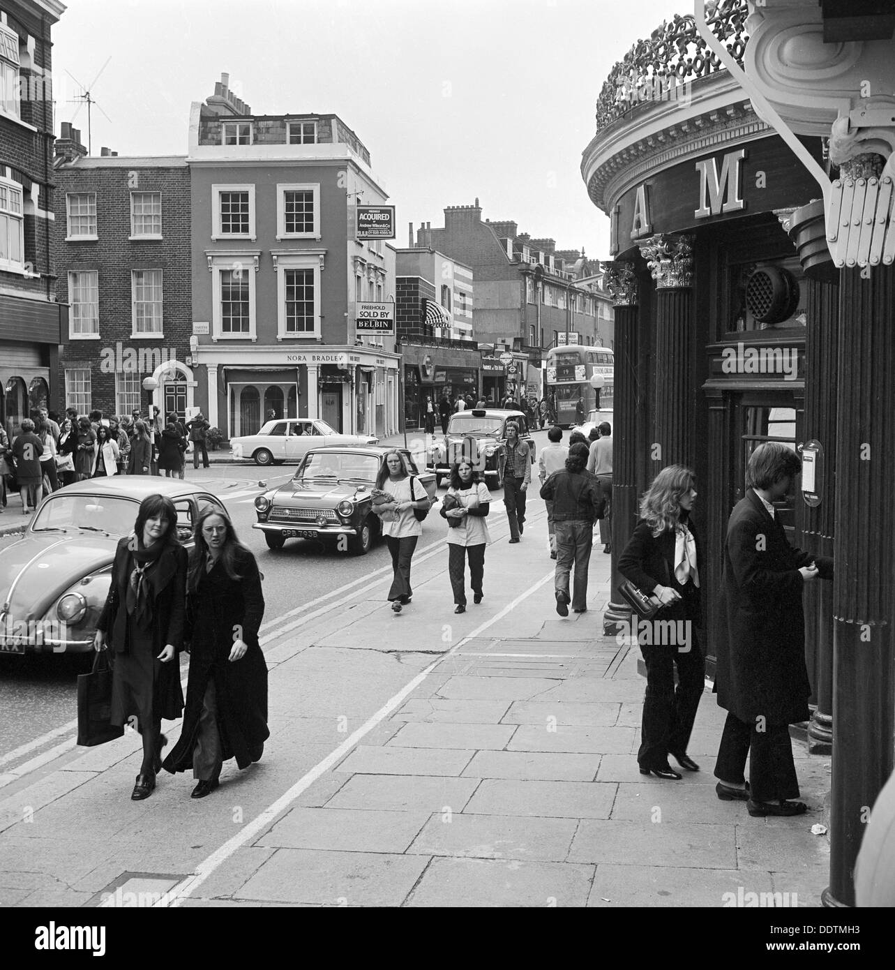 King's Road, a Chelsea, Londra, 1972. Artista: John Gay Foto Stock