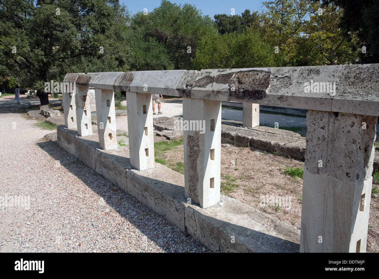 Il monumento della omonima Eroi nelle agorà greca, Atene, Grecia. Artista: Samuel Magal Foto Stock